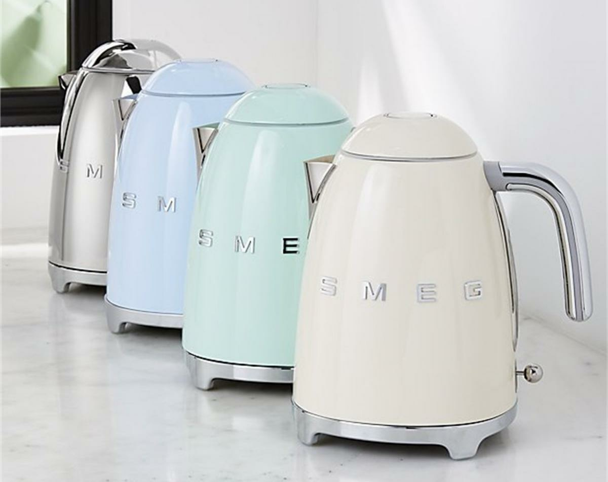 Электрические чайники Smeg: Экономия времени и стиль на вашей кухне Электрические чайники Smeg: Экономия времени и стиль на вашей кухне